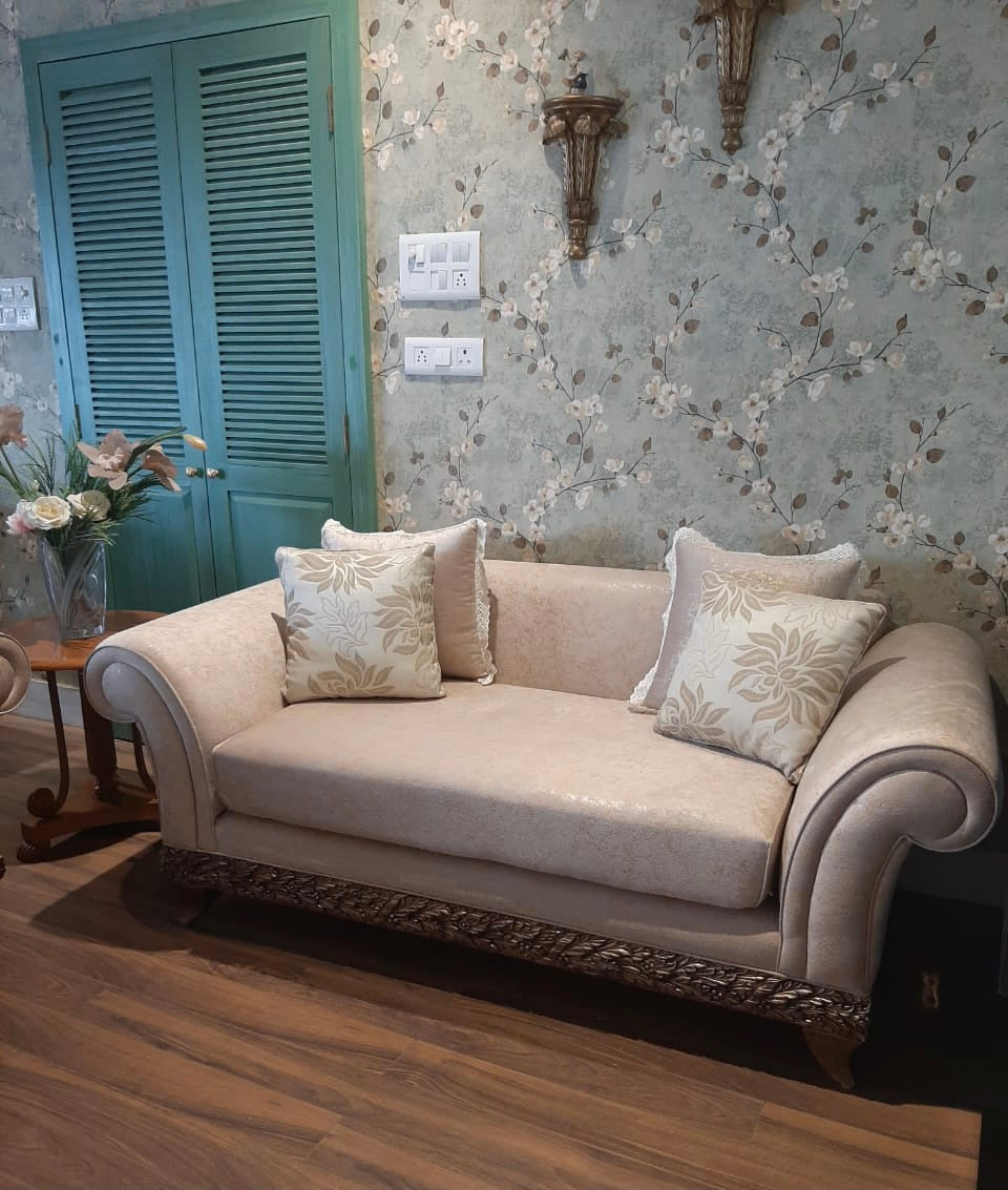 AM Custom Made Sofa