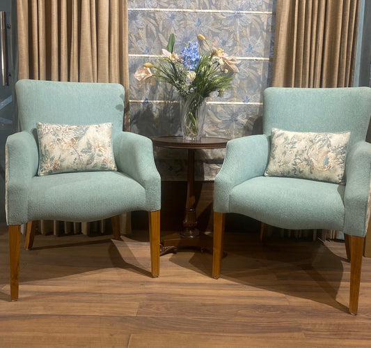 AM 2024 Armchairs
