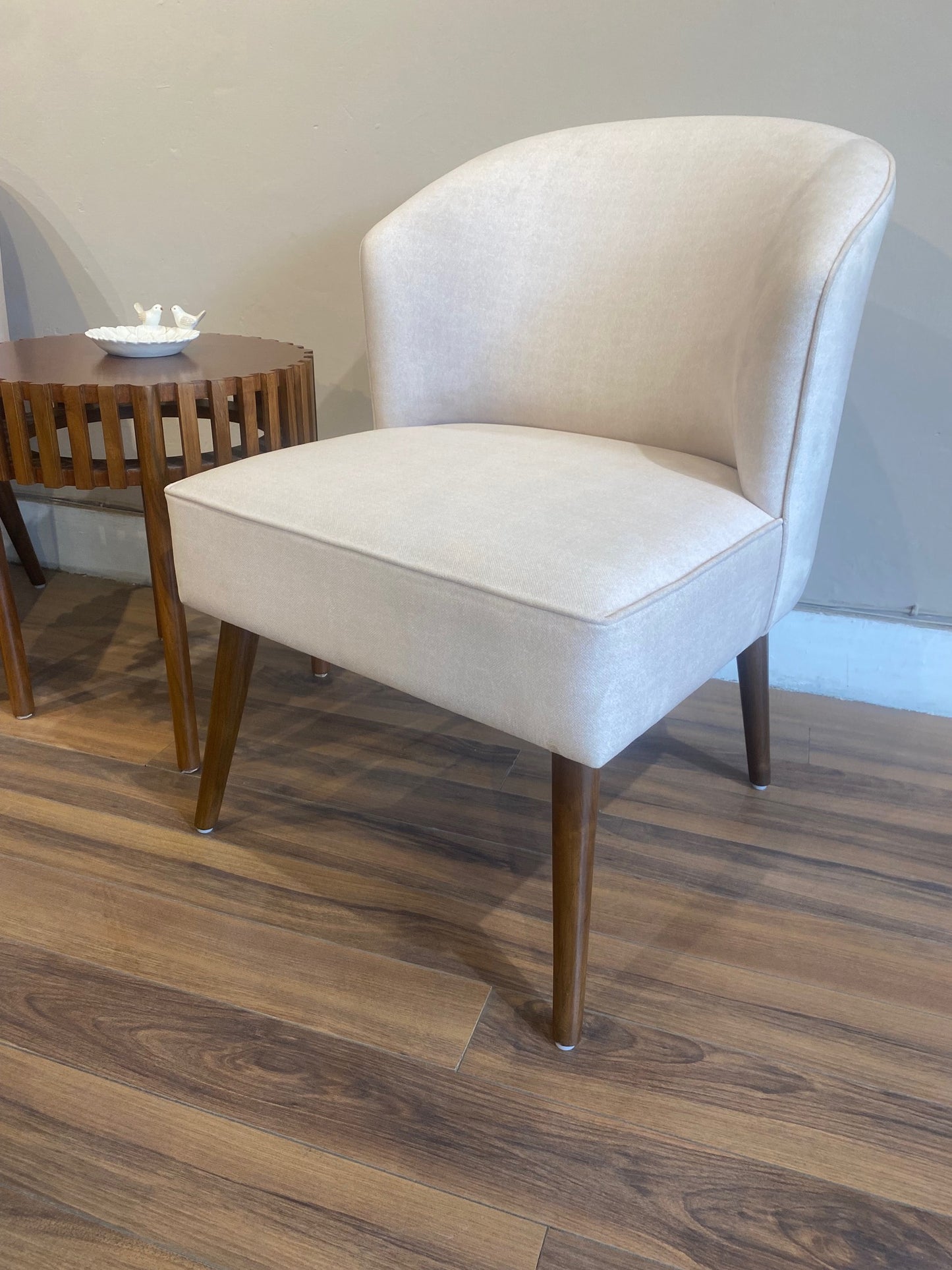 AM 2024 Casual Chairs