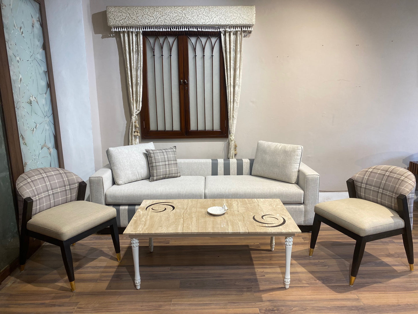 AM 2024 Lounge Sofa