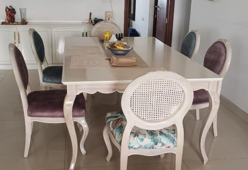 AM Custom Dining Table Set